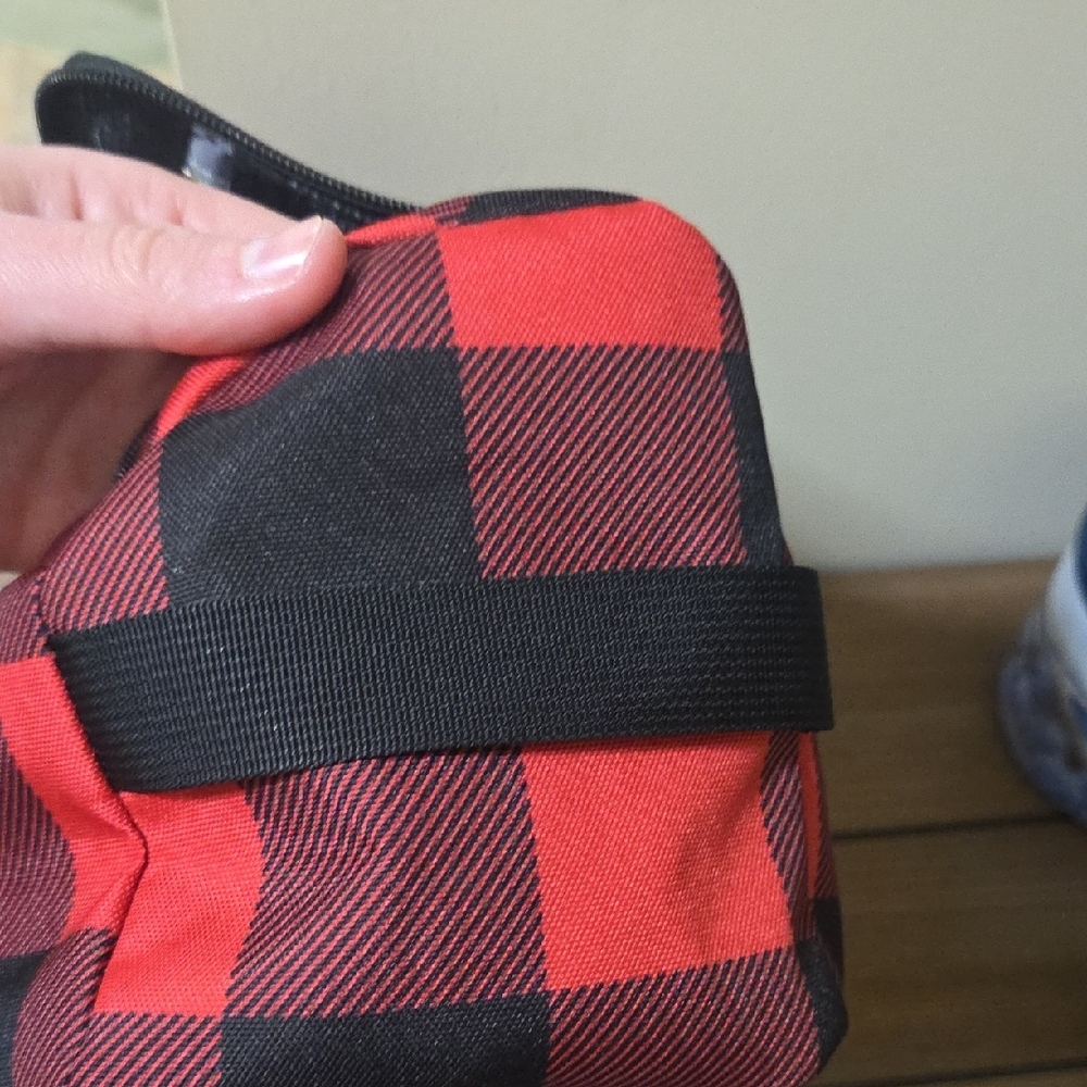 L.L. Bean Red and Black Buffalo Check Toiletry Bag - Picture 4 of 8